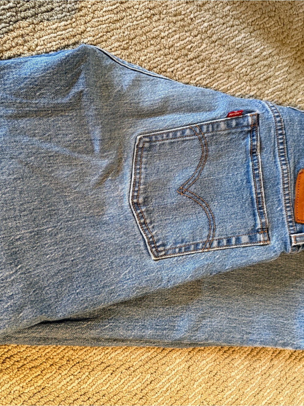 Levi’s 501 Wedgie Jeans - ankle length size 29